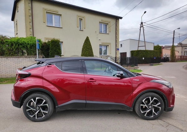 Toyota C-HR cena 94000 przebieg: 52000, rok produkcji 2018 z Muszyna małe 191